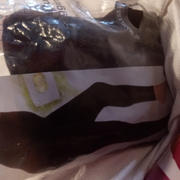 NWT POSTPARTUM LEGGINGS SURGICAL RECOVERY SUPPORT WICKING SEAMLESS SUPPORT - Picture 2 of 4